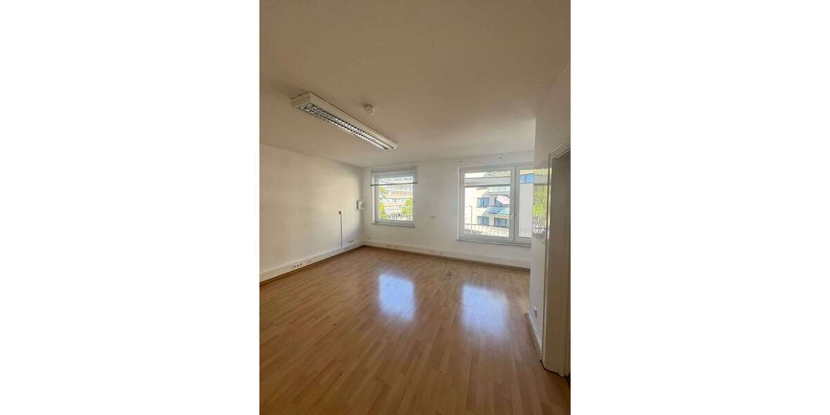 Büro in Wiesbaden 900 € 100 m² zimmer