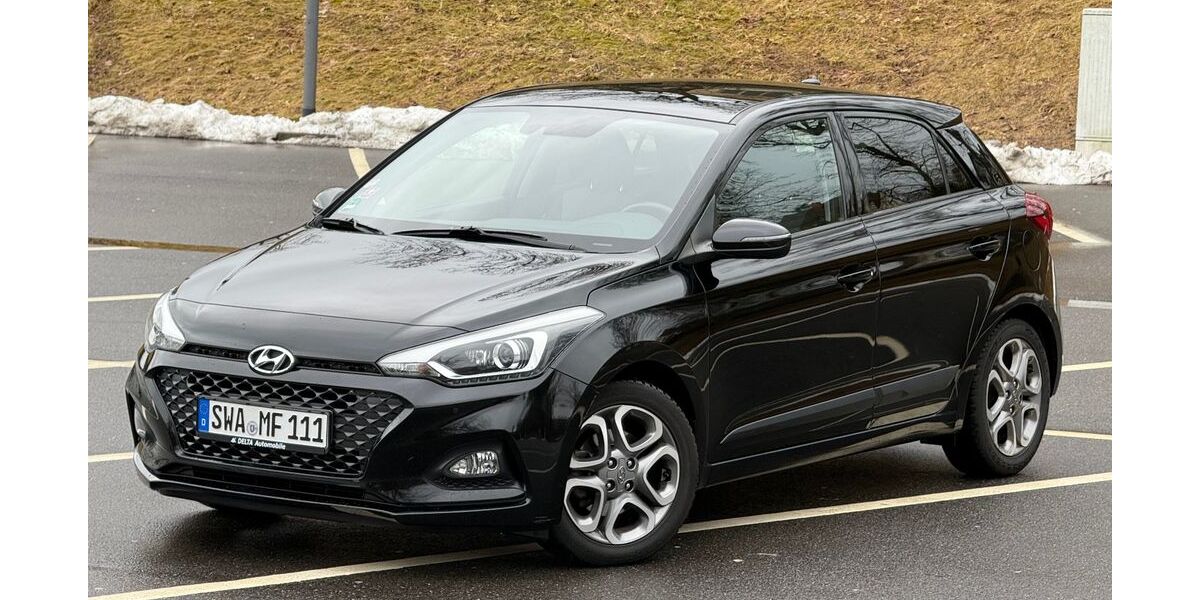 Hyundai i20 59.000 km 10.999 &euro; Bad Schwalbach 65307