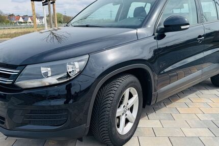 VW Tiguan 72.500 km 9.977 &euro; Kriftel 65830