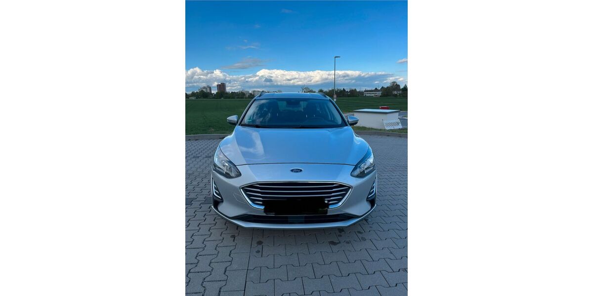 Ford Focus 195.050 km 6.000 &euro; Steinbach 61449