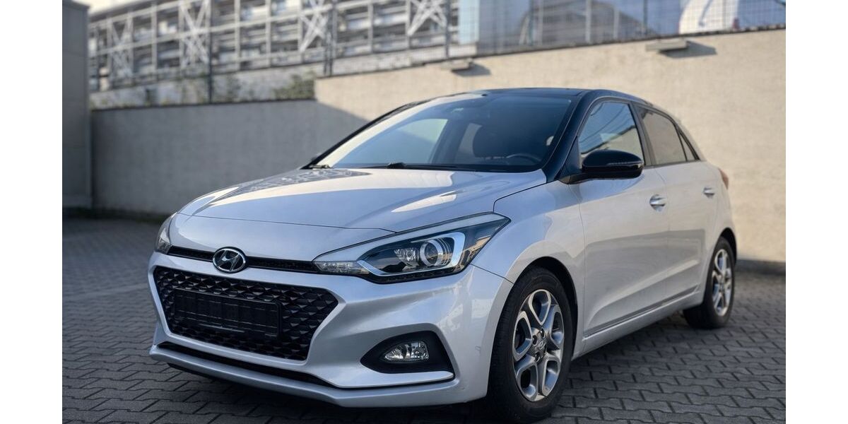 Hyundai i20 133.350 km 8.699 &euro; Kelkheim 65779