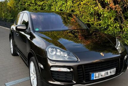 Porsche Cayenne 294.000 km 10.500 &euro; Hattersheim am Main 65795