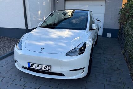 Tesla Model Y 34.800 km 33.490 &euro; Rüsselsheim 65428