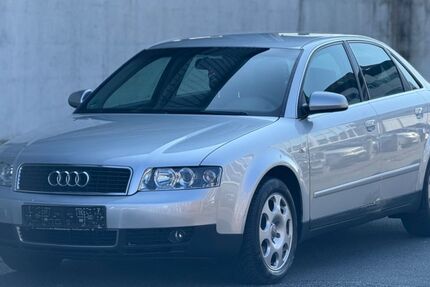 Audi A4 240.000 km 1.500 € Rüsselsheim 65428