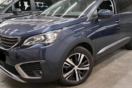 Peugeot 5008 141.000 km 13.566 &euro; Kelkheim 65779