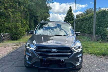 Ford Kuga 128.500 km 17.500 &euro; Heidenrod 65321