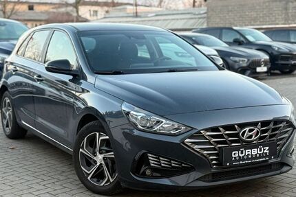 Hyundai i30 53.000 km 16.500 &euro; Wiesbaden 65201