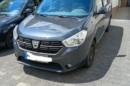 Dacia Lodgy 155.500 km 6.450 &euro; Hochheim 65239