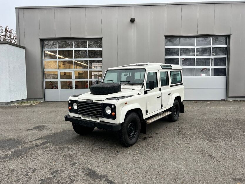 Land Rover Defender 201.242 km 24.900 € Geisenheim 65366