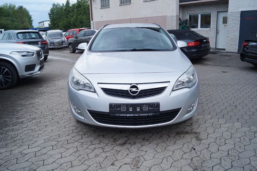 Opel Astra 225.000 km 2.890 € Ingelheim 55218
