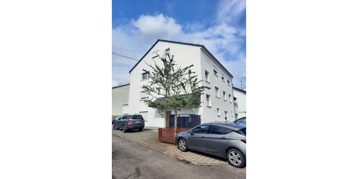 Etagenwohnung Wiesbaden Mainz-Amöneburg - 4 Zimmer, 85 m&sup2;, 1.100&euro; | Angebot:25406577
