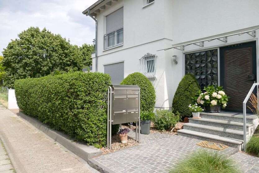 Wohnung zum Kaufen in Hofheim 779.000 € 221.38 m² 6 zimmer