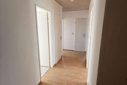 Wohnung Eschborn - 3 Zimmer, 50 m&sup2;, 850&euro; | Angebot:26907249
