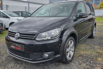 VW Touran 183.000 km 10.490 € Rüsselsheim am Main 65428