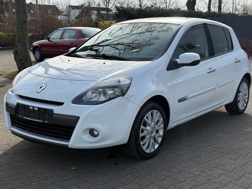 Renault Clio 200.000 km 2.698 € Rüsselsheim 65428