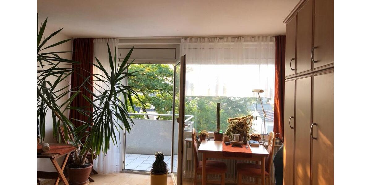 Möblierte 1 Zimmer Wohnung mit Balkon 1 zimmer