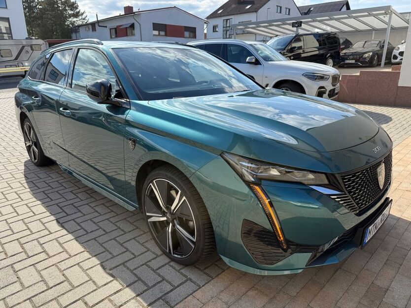 Peugeot 308 15.900 km 22.800 € Hofheim am Taunus 65719