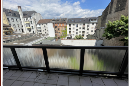 Wohnung Mainz Altstadt - 3 Zimmer, 82 m&sup2;, 1.300&euro; | Angebot:26529811