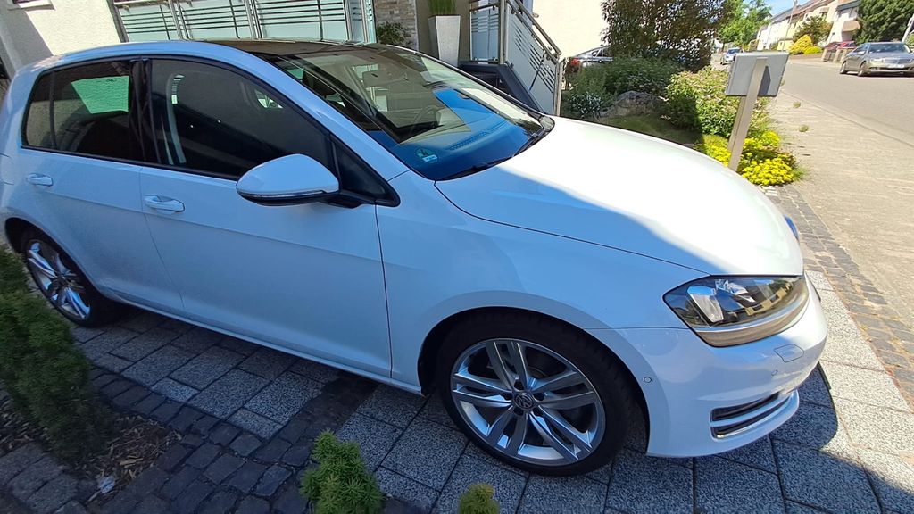 VW Golf 103.200 km 11.900 &euro; Ingelheim 55218