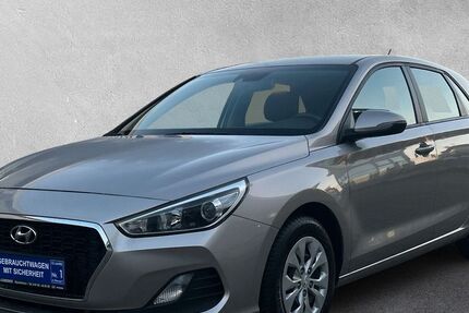 Hyundai i30 51.900 km 12.930 € Rüsselsheim 65428
