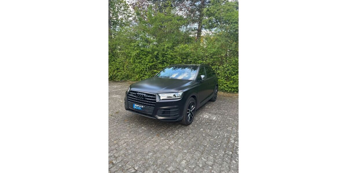 Audi Q7 156.330 km 31.000 &euro; Wiesbaden 65187