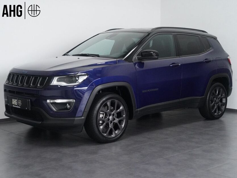 Jeep Compass 29.924 km 22.950 € Wiesbaden 65205