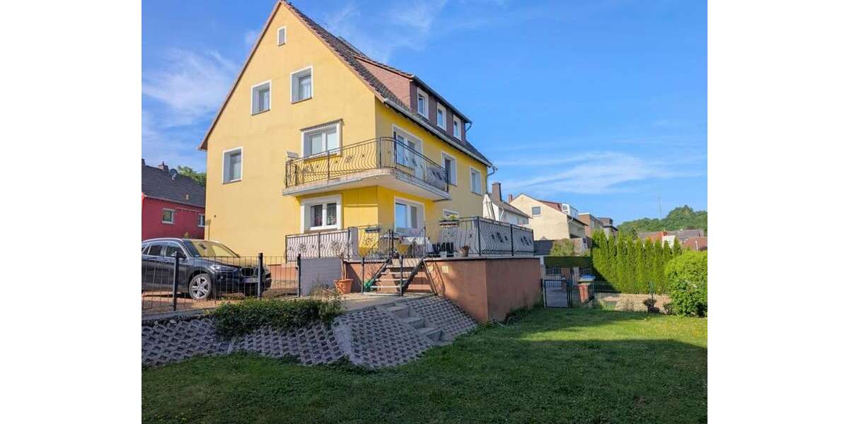 Einfamilienhaus Taunusstein - 12 Zimmer, 210 m&sup2;, 599.000&euro; | Angebot:26881281