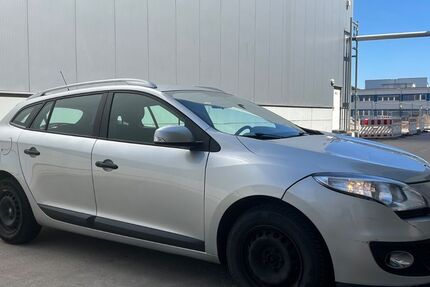 Renault Megane 299.507 km 1.899 &euro; Mainz-Mombach 55120