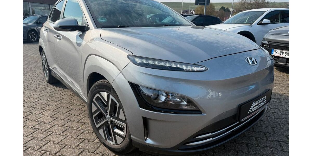 Hyundai KONA 66.400 km 17.249 &euro; Oppenheim 55276