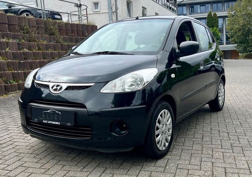 i10