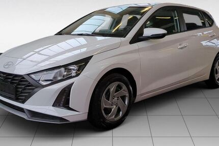 Hyundai i20 10.493 km 15.990 &euro; Idstein 65510