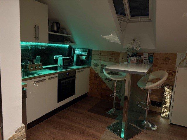 Etagenwohnung Wiesbaden Südost - 1.5 Zimmer, 35 m&sup2;, 1.100&euro; | Angebot:26406739