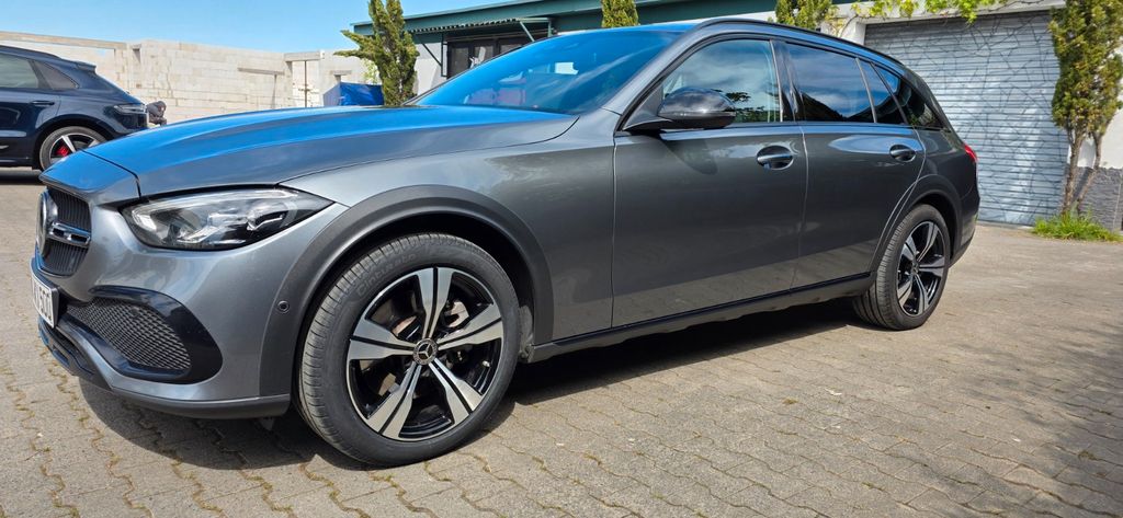 Mercedes-Benz C 220 156.000 km 24.500 &euro; Hofheim am Taunus 65719