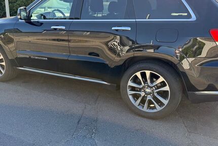Jeep Grand Cherokee 140.000 km 17.500 &euro; Hofheim am Taunus 65719