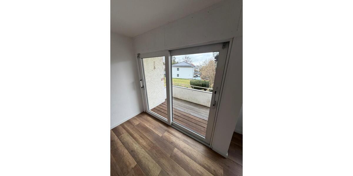 Erdgeschoßwohnung Hofheim am Taunus - 3 Zimmer, 67 m&sup2;, 1.100&euro; | Angebot:24842780