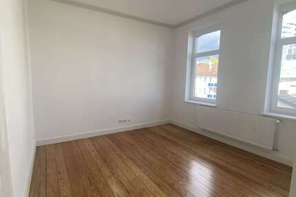 Wohnung zum Mieten in Wiesbaden 930 € 80 m² 2 zimmer