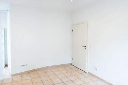 Haus Mainz Ebersheim - 3 Zimmer, 259.000&euro; | Angebot:25685101