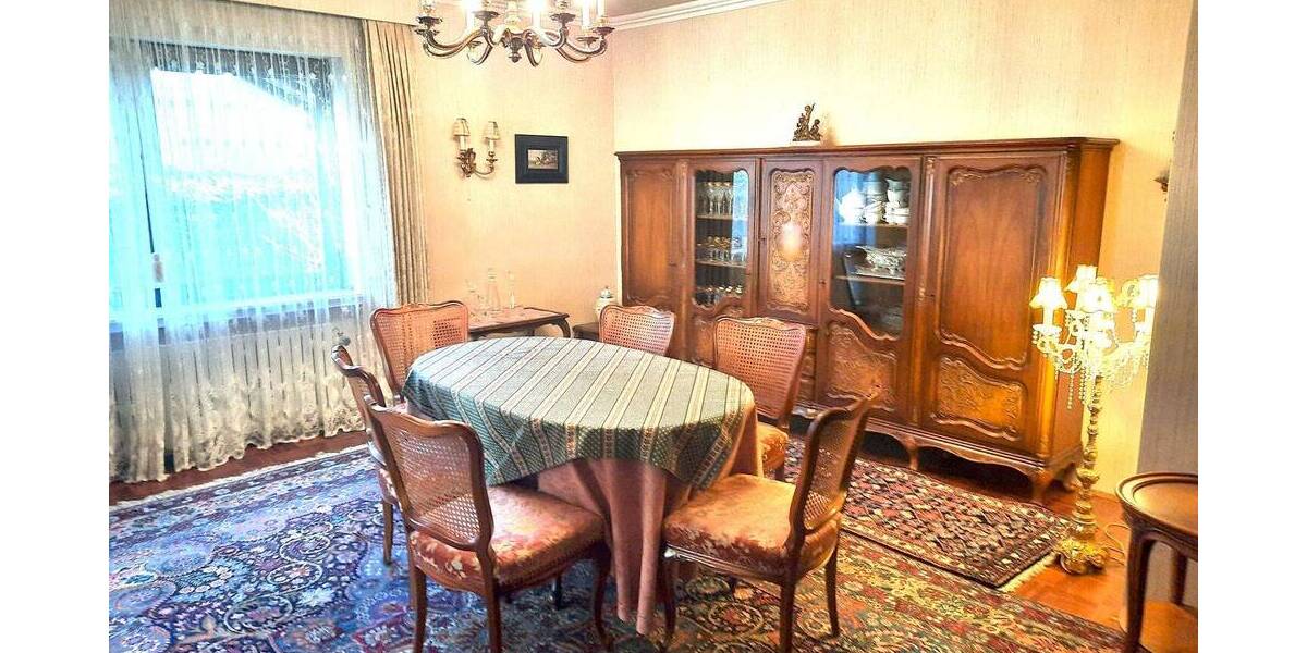 Einfamilienhaus Kriftel - 8 Zimmer, 251 m&sup2;, 980.000&euro; | Angebot:25968360