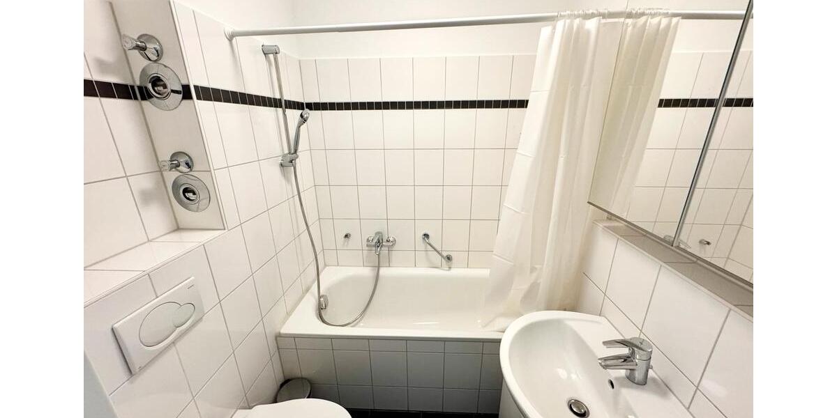 Etagenwohnung Wiesbaden Biebrich - 1 Zimmer, 37 m&sup2;, 870&euro; | Angebot:26254525