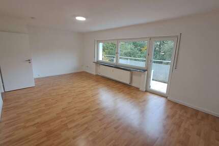 Wohnung zum Mieten in Wiesbaden- Medenbach 890 € 75 m² 3 zimmer