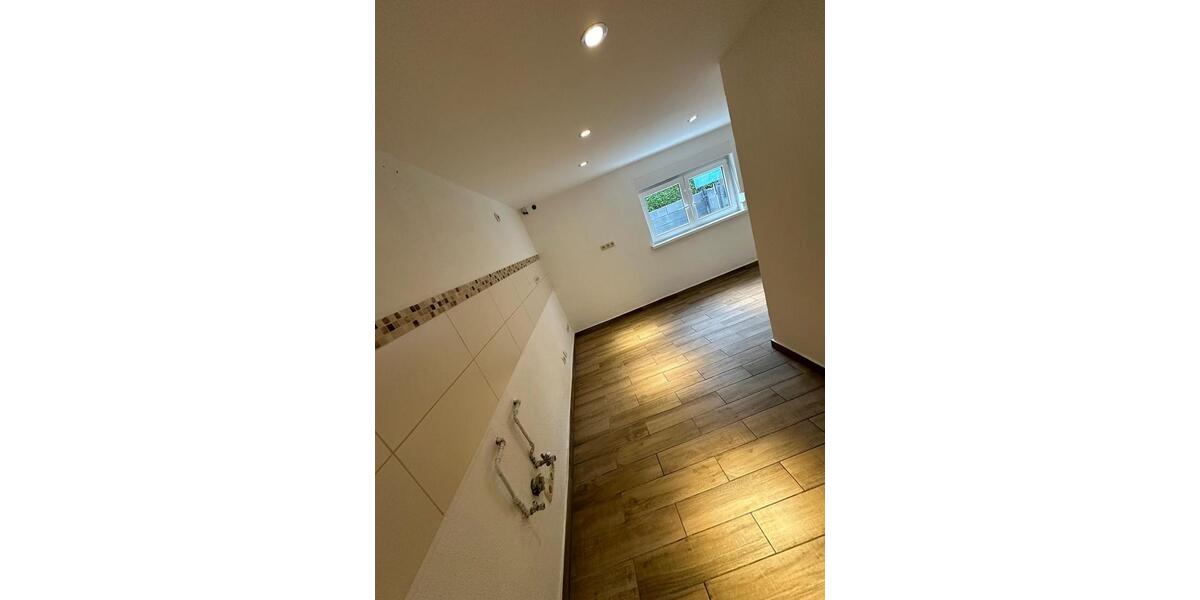 Erdgeschoßwohnung Niedernhausen - 1.5 Zimmer, 75 m&sup2;, 800&euro; | Angebot:26400685