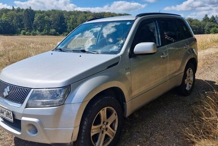 Suzuki Grand Vitara 139.800 km 6.500 &euro; Sauerthal 65391