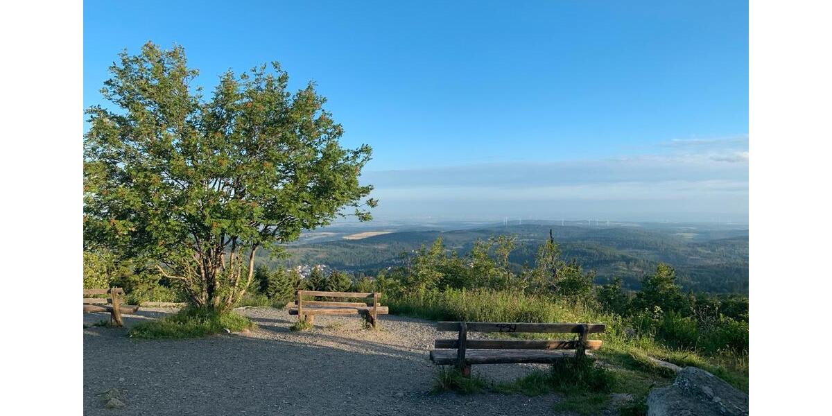 Einfamilienhaus Schmitten im Taunus - 8 Zimmer, 160 m&sup2;, 1.750&euro; | Angebot:26444370