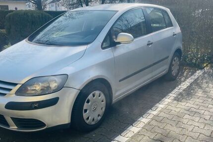 VW Golf Plus 210.000 km 3.500 &euro; Mörfelden Walldorf 64546