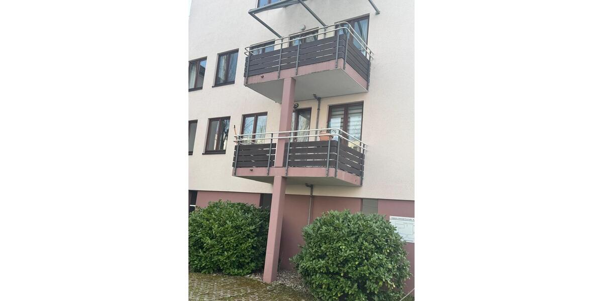 Etagenwohnung Wiesbaden Südost - 3 Zimmer, 90 m&sup2;, 1.650&euro; | Angebot:25981852