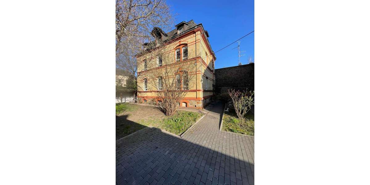Einfamilienhaus Wiesbaden Biebrich - 8 Zimmer, 197 m&sup2;, 865.000&euro; | Angebot:25531681