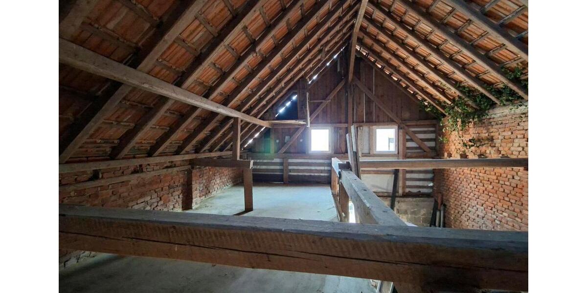 Einfamilienhaus Schmitten im Taunus - 4 Zimmer, 123 m&sup2;, 1.800&euro; | Angebot:26619700
