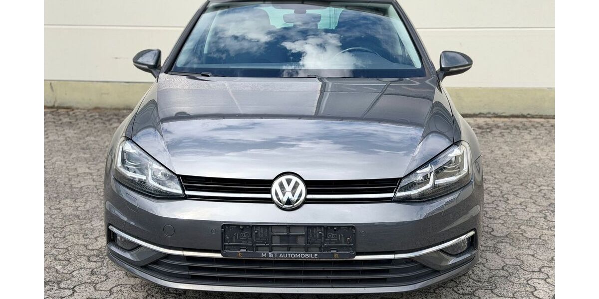 VW Golf 153.000 km 13.500 &euro; Taunusstein 65232