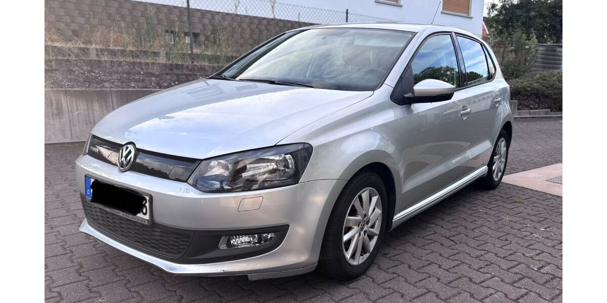 VW Polo 158.000 km 5.500 &euro; Selters 65618