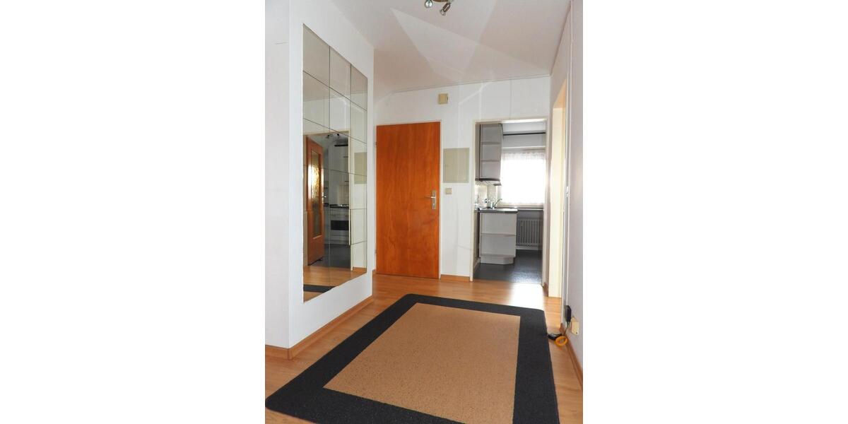 Dachgeschoßwohnung Hofheim am Taunus - 3 Zimmer, 70 m&sup2;, 710&euro; | Angebot:25403855